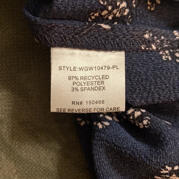 Women’s blouse by 41 Hawthorne. - Picture 5 of 10